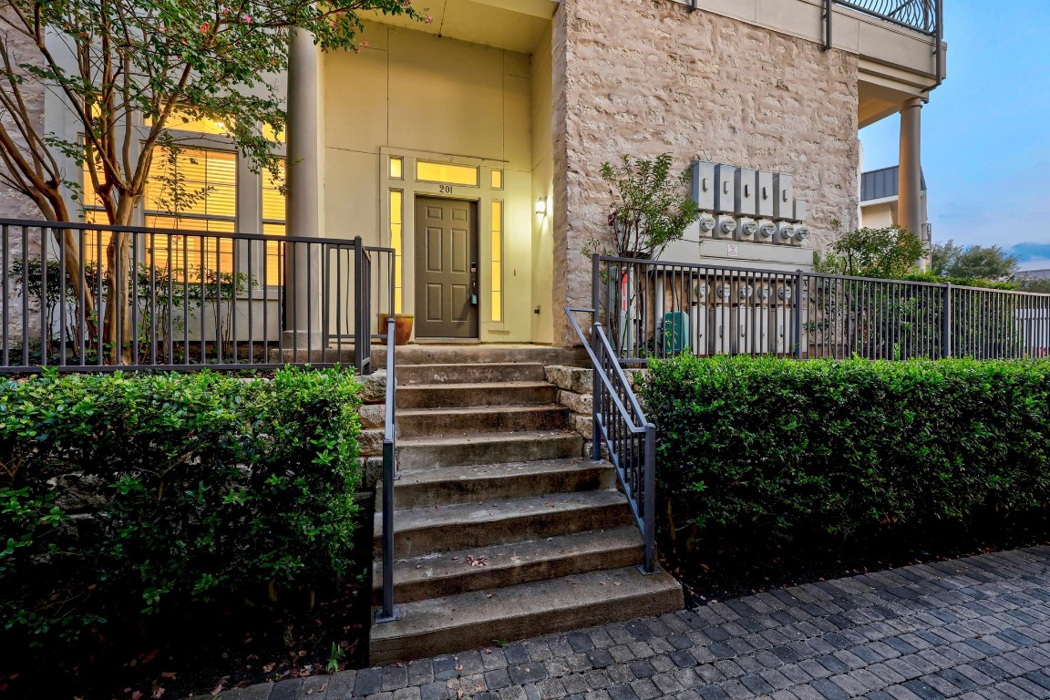 2918 Ranch Road 620 North, Unit X201 Austin, TX 78734 - Photo 6 of 30 a view of a house with backyard and garden