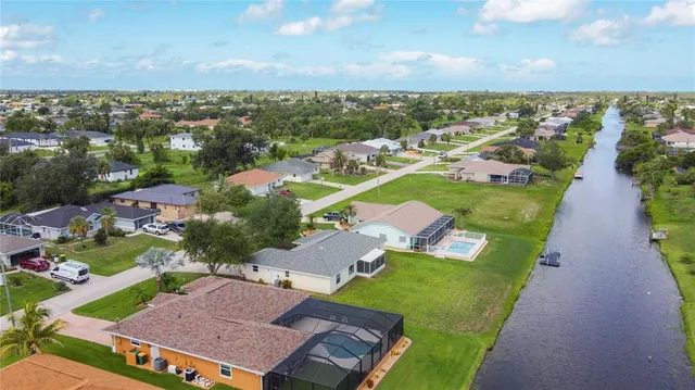 $349,500 | 104 Mark Twain Lane, Rotonda West, FL 33947