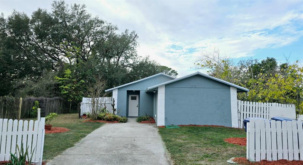 678 Howey Road Groveland, FL 34736 - Photo 1 of 1 Gallery Image 1