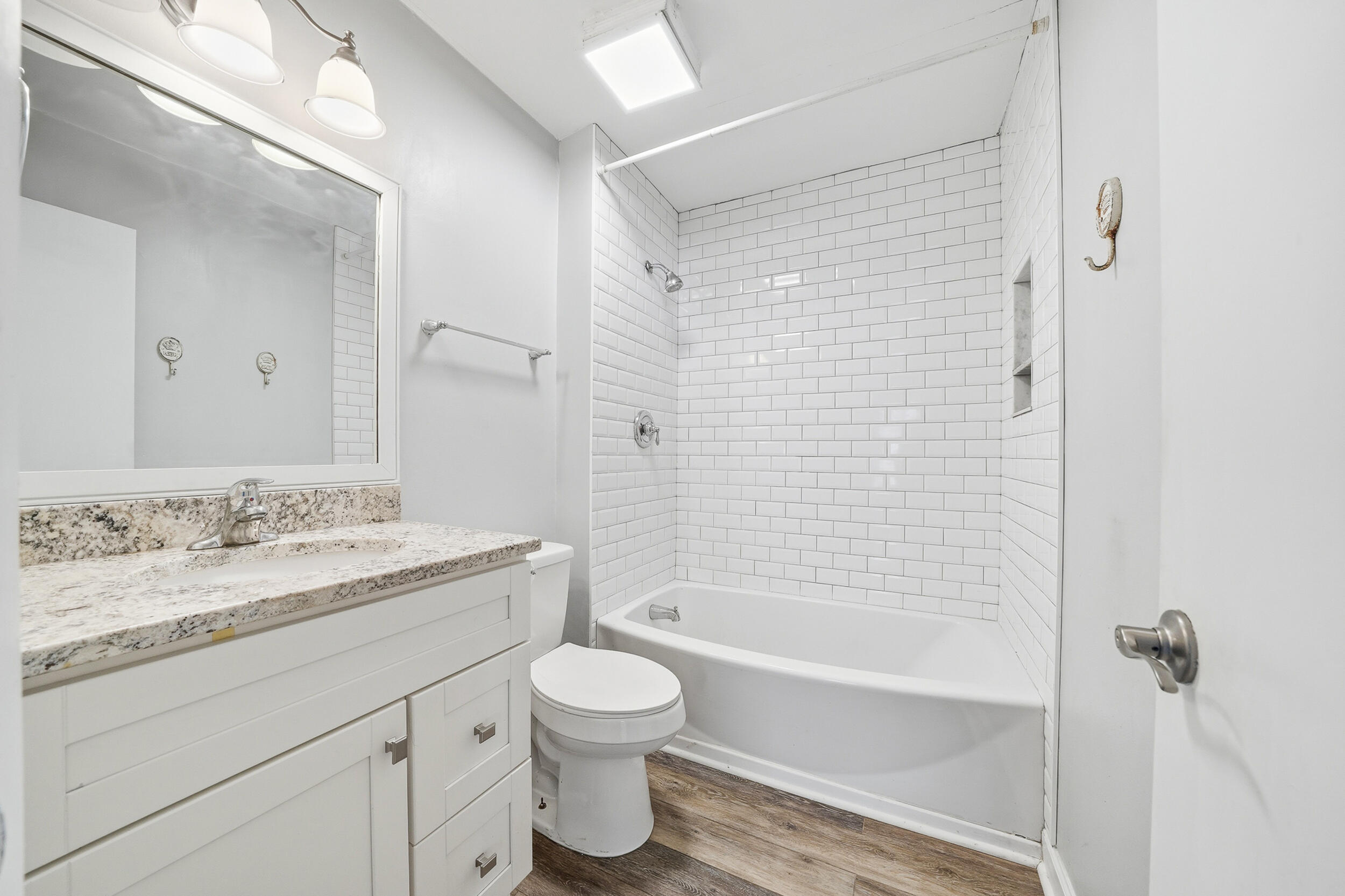 203 Weber Road, Unit B Summerville, SC 29483 - Photo 18 of 24 dsc08560