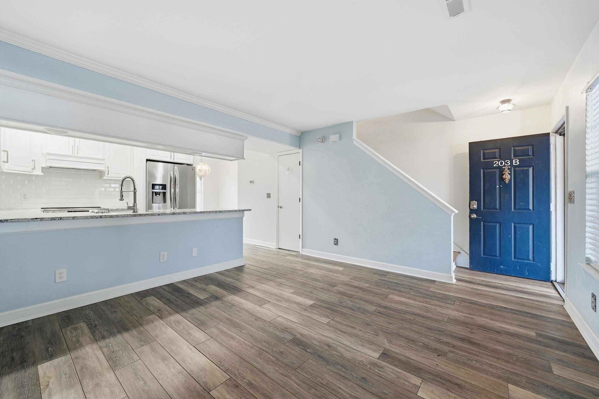 203 Weber Road, Unit B Summerville, SC 29483 - Photo 6 of 24 dsc08518