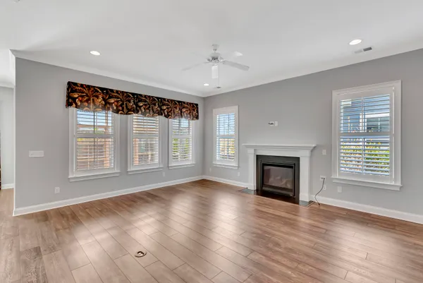 $1,000,000 | 3663 Spindrift Drive, Mount Pleasant, SC 29466