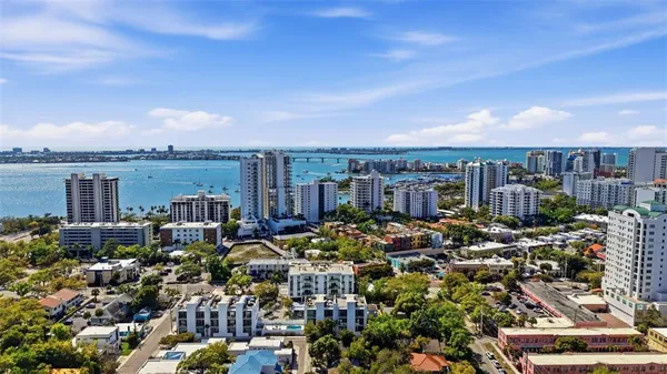 $1,495,000 | 620 Rawls Avenue, Sarasota, FL 34236