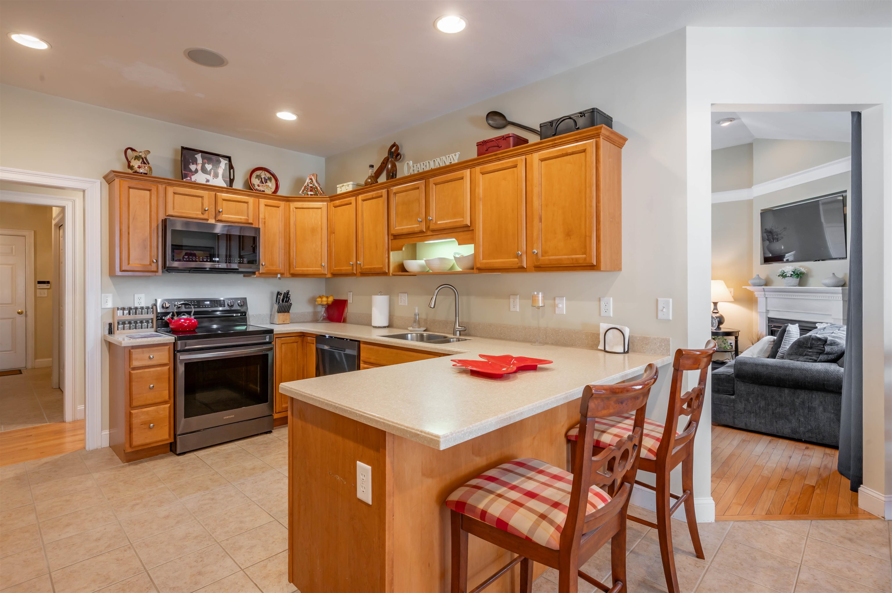 6 Reserve Way Milford, NH 03055 - Photo 10 of 45