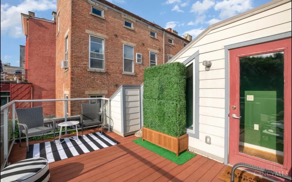 1417 Main Street, Unit 4 Cincinnati, OH 45202 - Photo 23 of 26