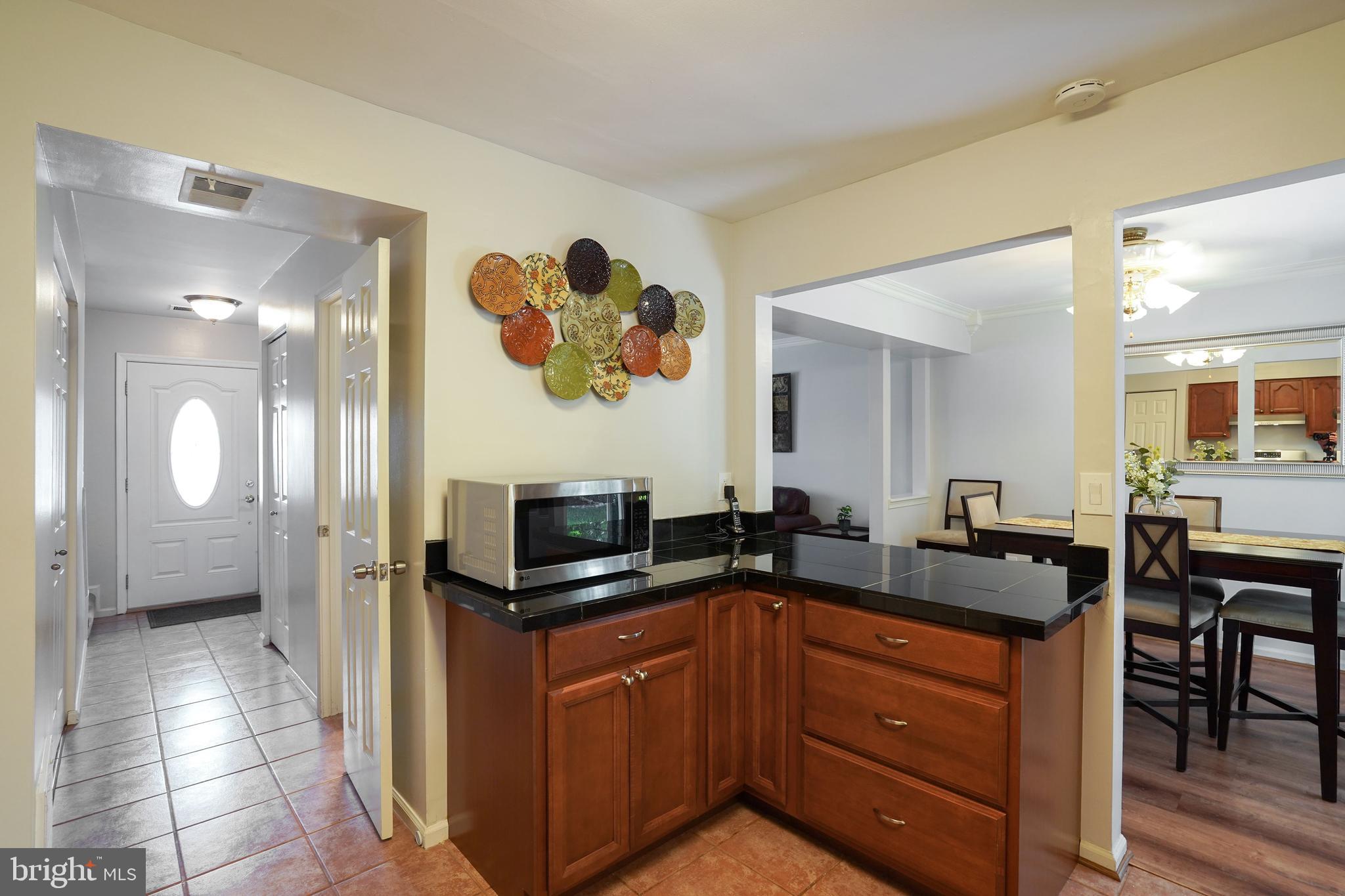 14801 Basingstoke Loop Centreville, VA 20120 - Photo 14 of 31