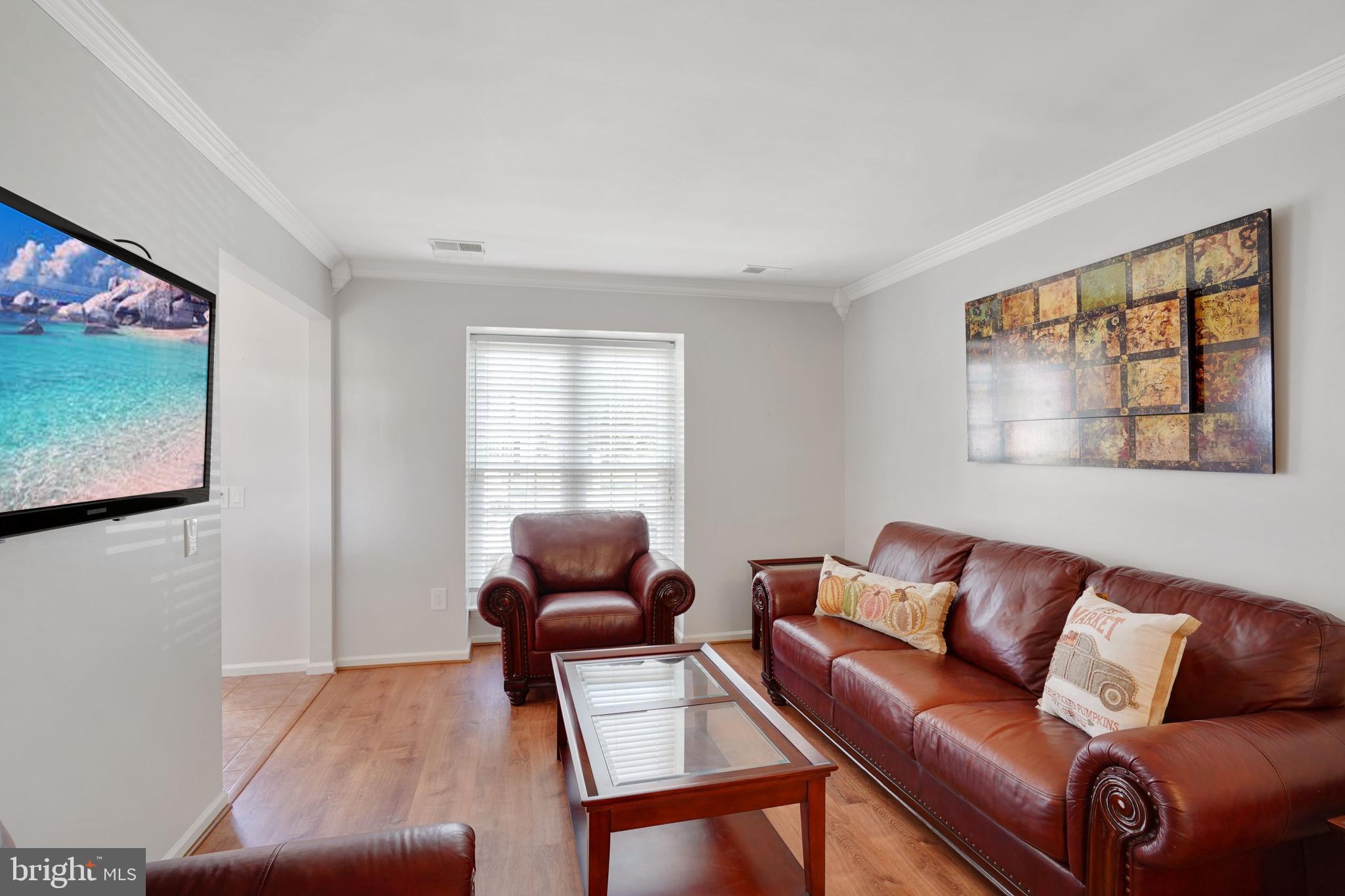 14801 Basingstoke Loop Centreville, VA 20120 - Photo 5 of 31