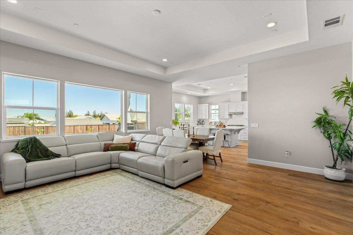 5010 Neroly Road Oakley, CA 94561 - Photo 14 of 78 Gallery Image 14