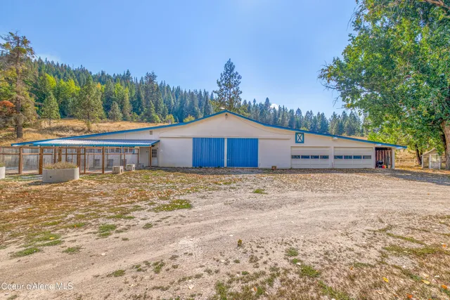 $1,325,000 | 17778 East Canary Creek Road, Cataldo, ID 83810