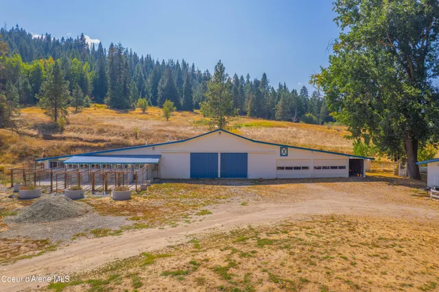 $1,325,000 | 17778 East Canary Creek Road, Cataldo, ID 83810