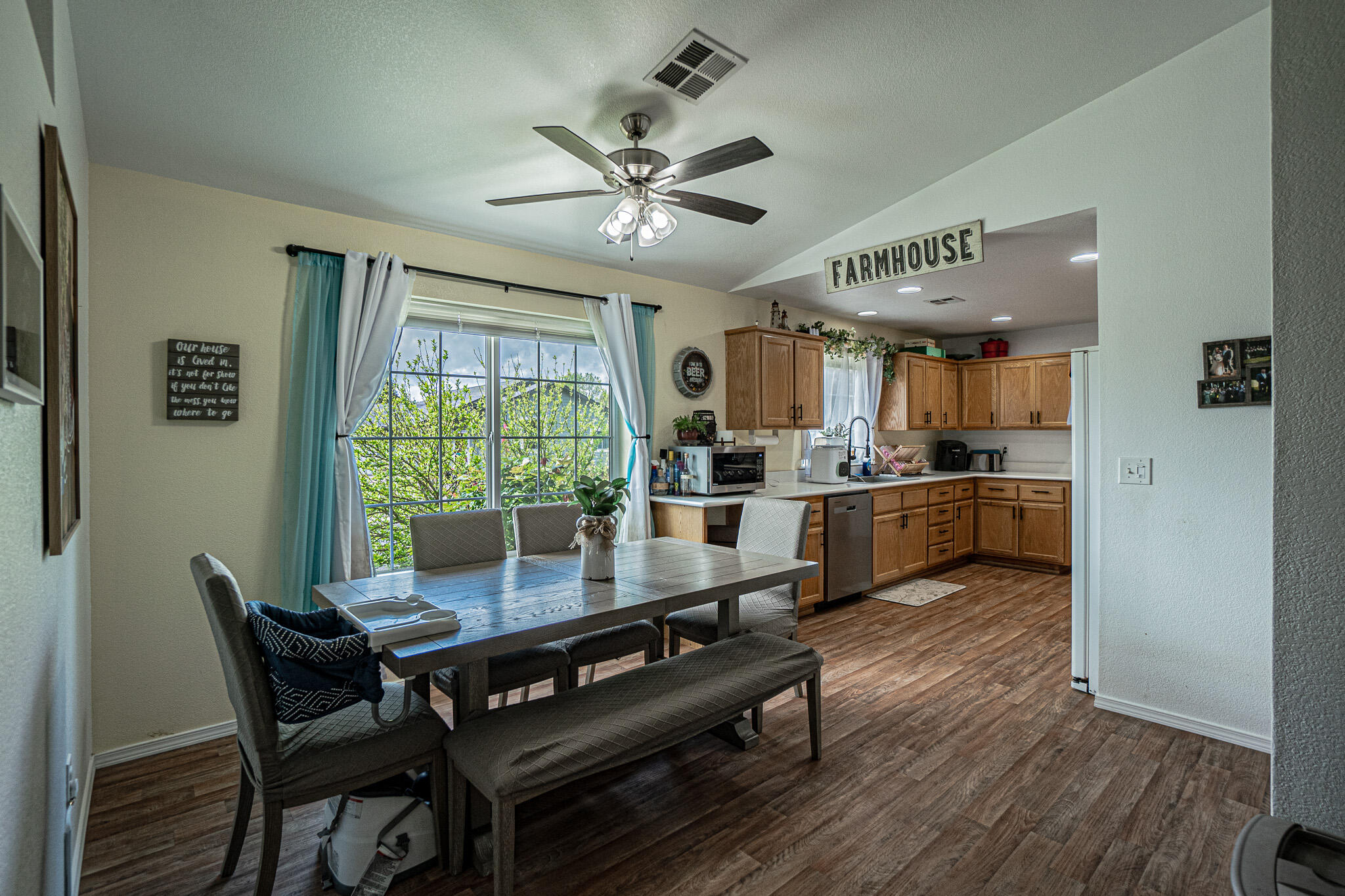 2885 Galaxy Way Grants Pass, OR 97527 - Photo 5 of 19 DSC00808-HDR
