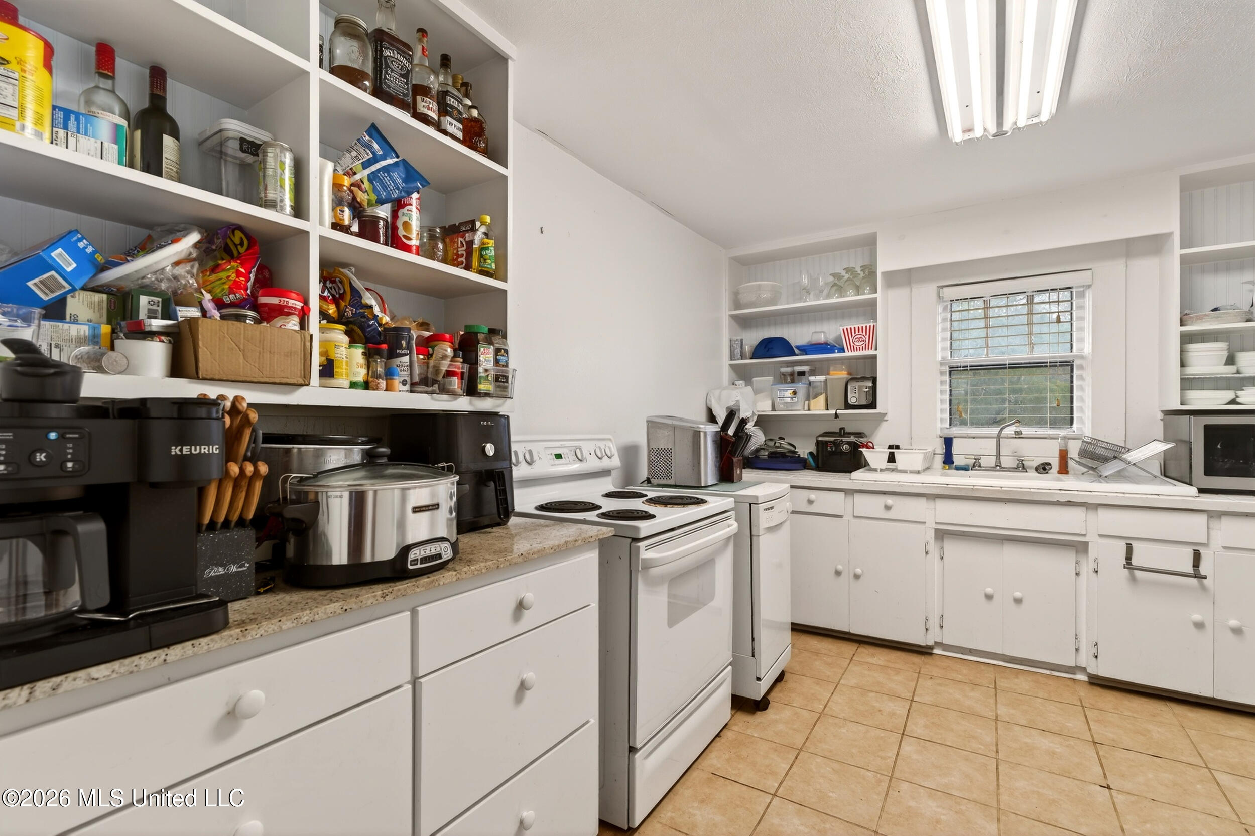 554 Homer Ladner Road Poplarville, MS 39470 - Photo 20 of 68 20_kitchen 1