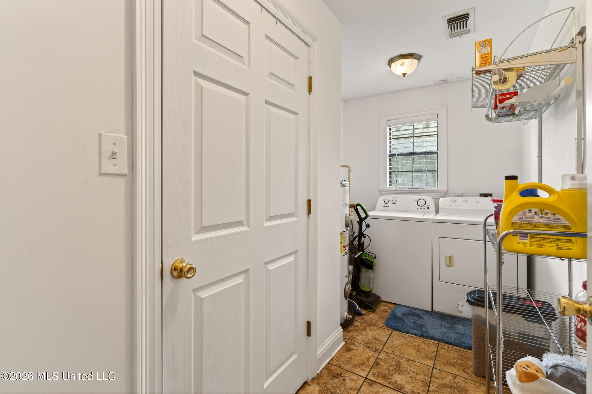 554 Homer Ladner Road Poplarville, MS 39470 - Photo 28 of 68 28_laundry