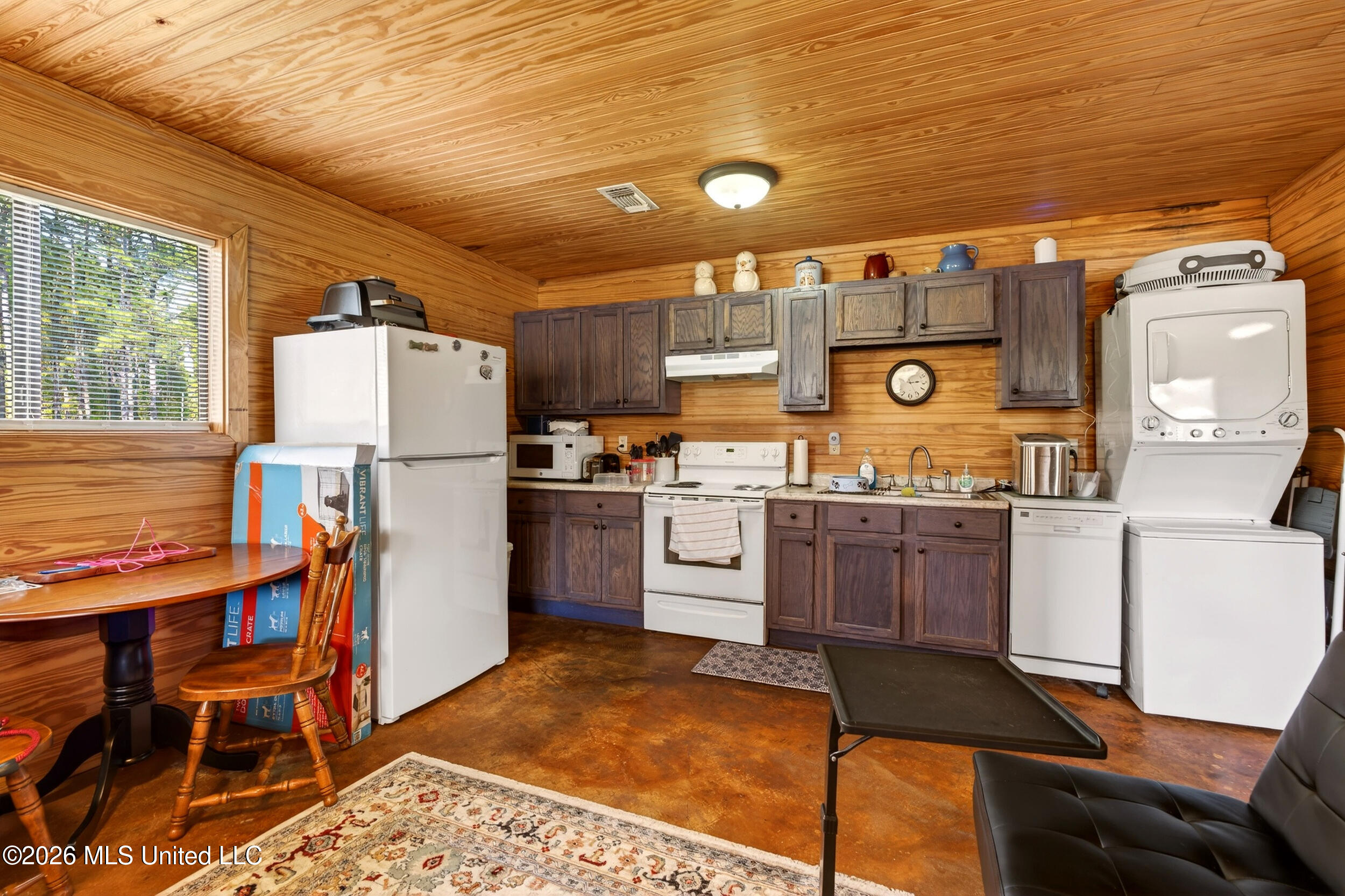 554 Homer Ladner Road Poplarville, MS 39470 - Photo 48 of 68 48_cabin 2