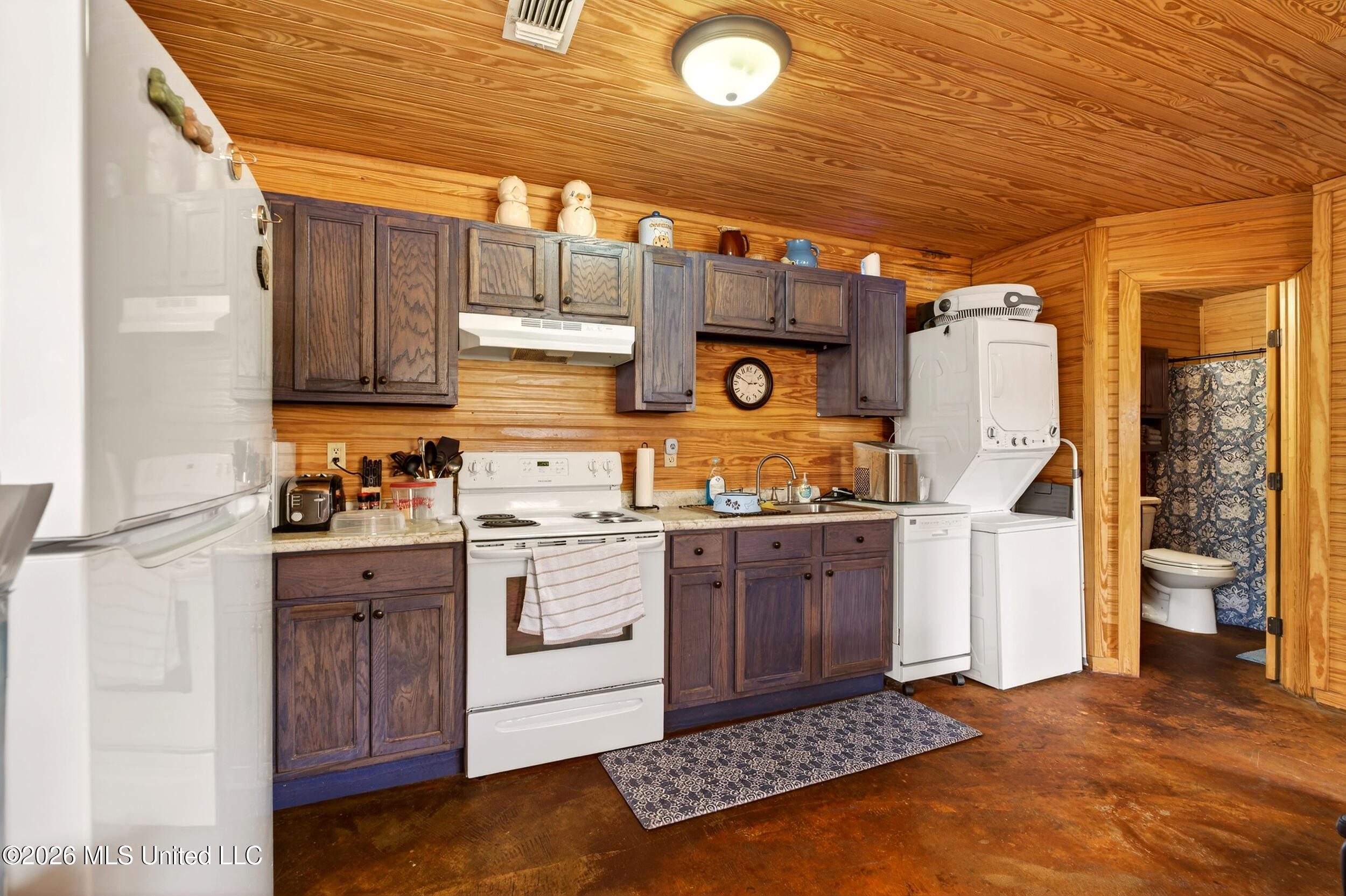 554 Homer Ladner Road Poplarville, MS 39470 - Photo 49 of 68 49_cabin 3