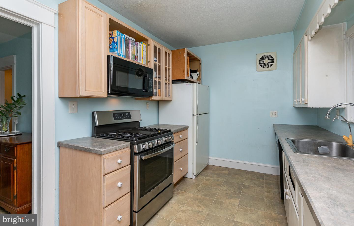 234 Sagamore Road Havertown, PA 19083 - Photo 16 of 35