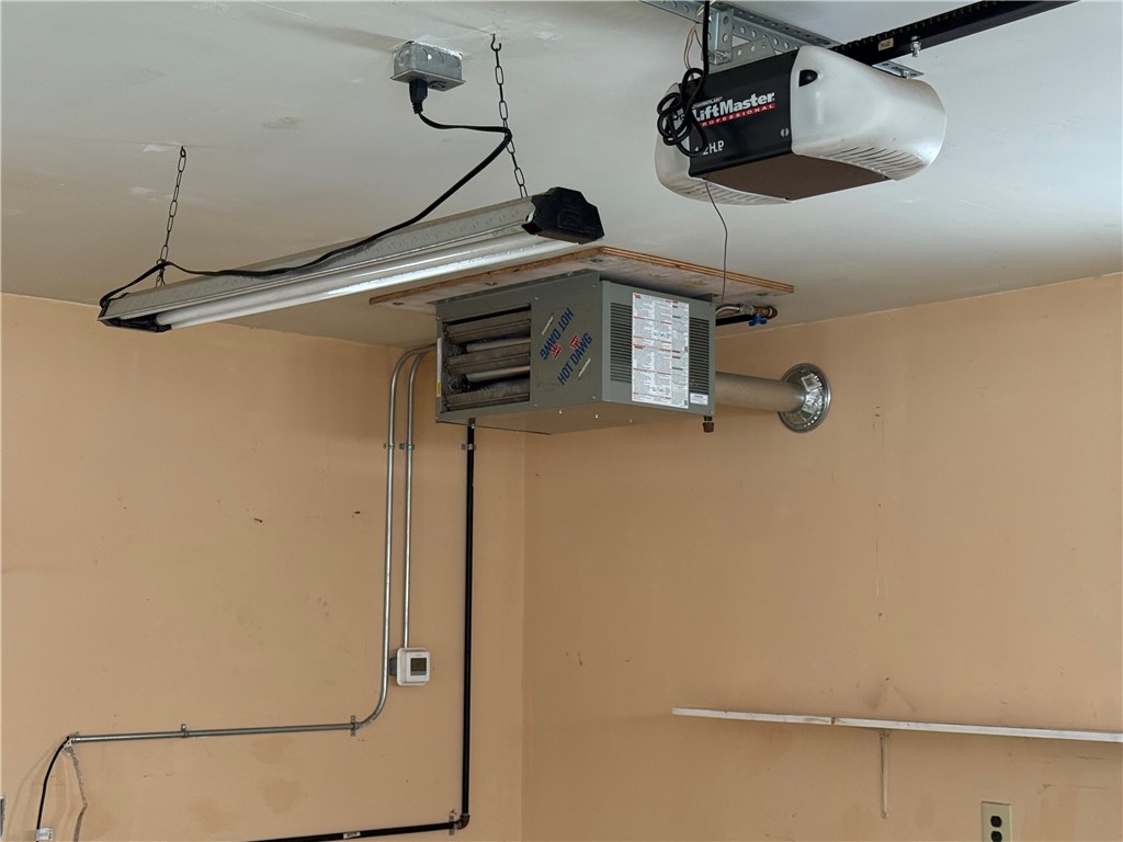 2838 Kendall Road Murray, NY 14470 - Photo 16 of 23 Propane heater in the 2nd garage/workshop.