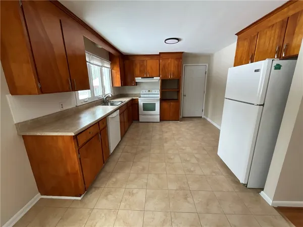 $299,900 | 2838 Kendall Road, Murray, NY 14470