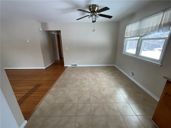 $299,900 | 2838 Kendall Road, Murray, NY 14470