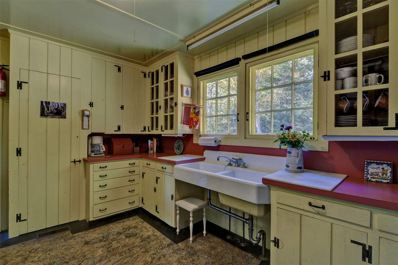 286 Blueberry Ridge Road Newport, NH 03773 - Photo 32 of 38