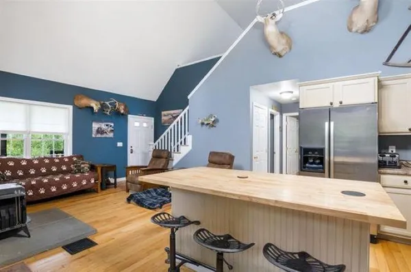 $439,900 | 164 Holbrook Hill Road, Stratford, NH 03590