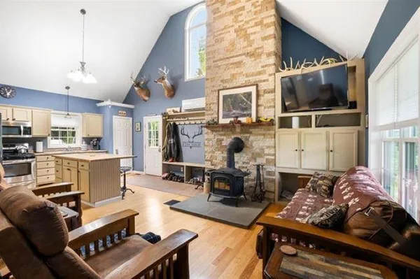 $439,900 | 164 Holbrook Hill Road, Stratford, NH 03590