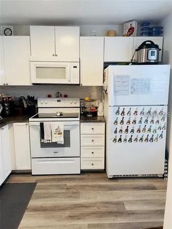 $1,600 | 2500 Woodgate Boulevard, Unit 203, Orlando, FL 32822