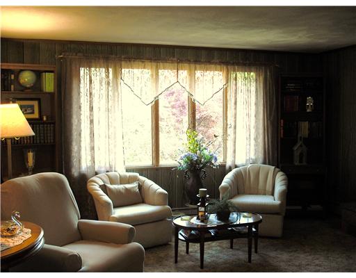 474 Mt Pleasant Road Burrillville, RI 02830 - Photo 2 of 10 Living Room.