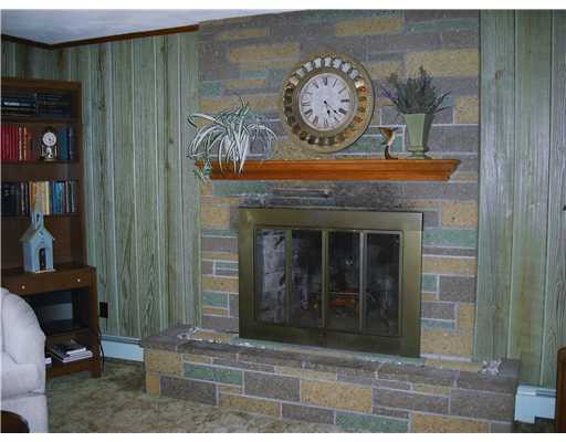 474 Mt Pleasant Road Burrillville, RI 02830 - Photo 3 of 10 Living Room.