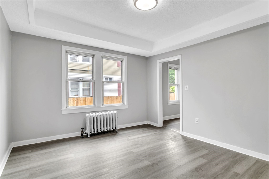 17-19 Laurel Street Springfield, MA 01107 - Photo 12 of 42 Gallery Image 12