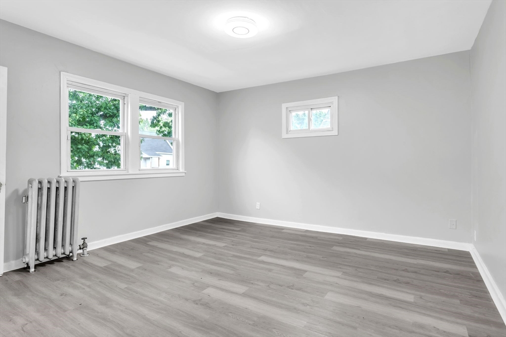 17-19 Laurel Street Springfield, MA 01107 - Photo 26 of 42 Gallery Image 26