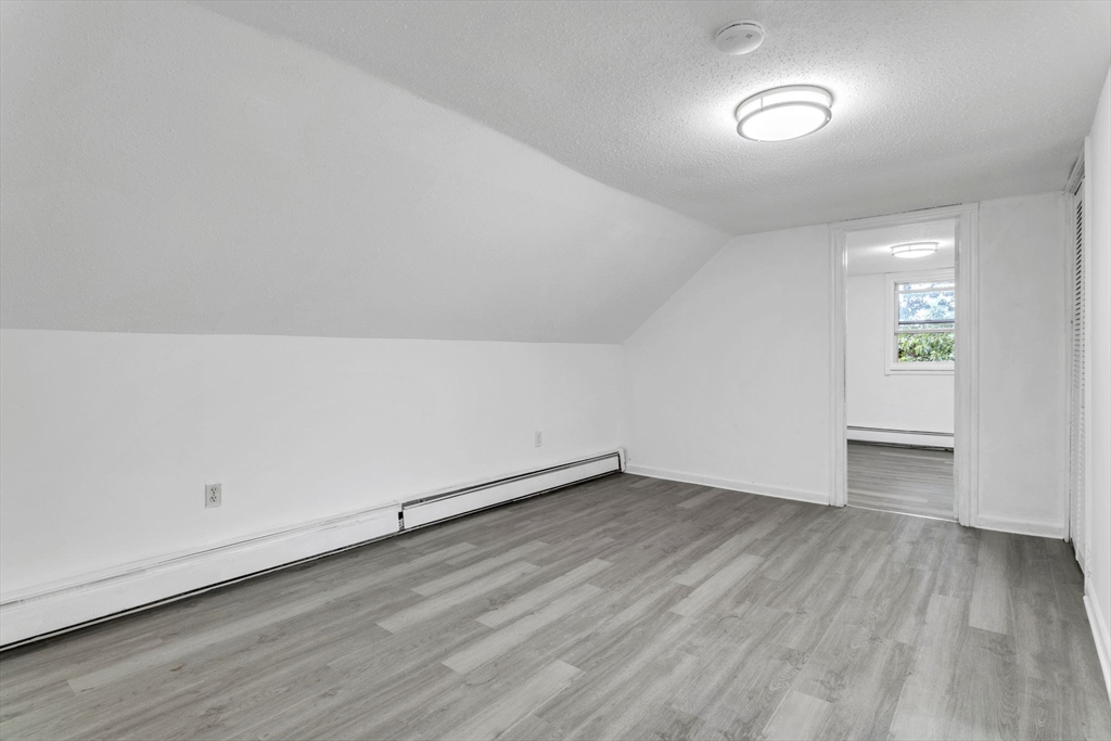 17-19 Laurel Street Springfield, MA 01107 - Photo 32 of 42 Gallery Image 32