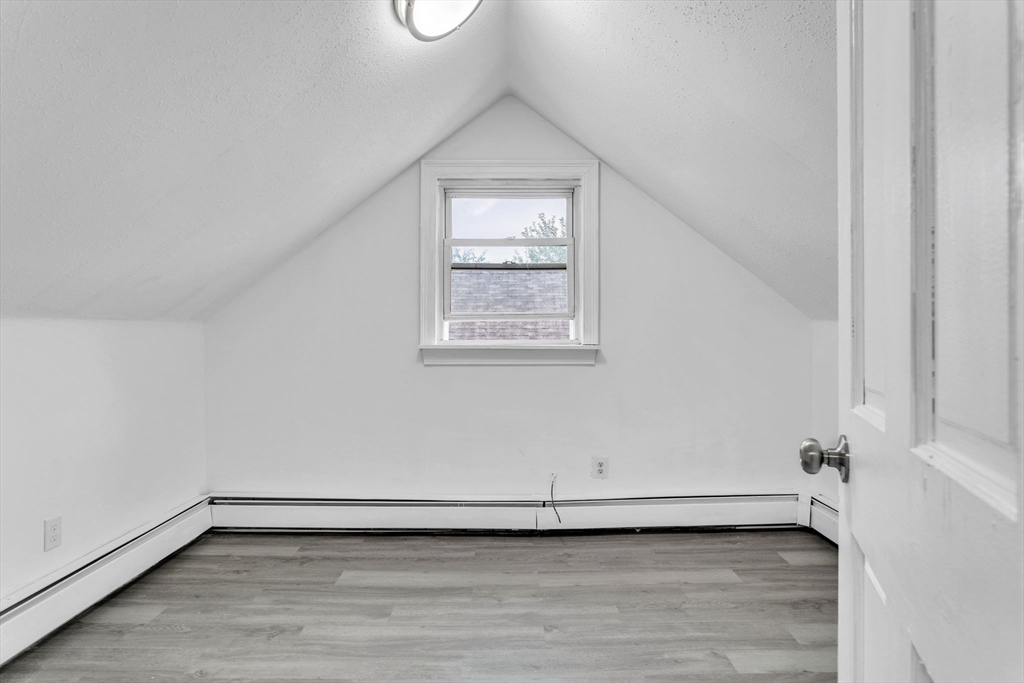 17-19 Laurel Street Springfield, MA 01107 - Photo 33 of 42 Gallery Image 33