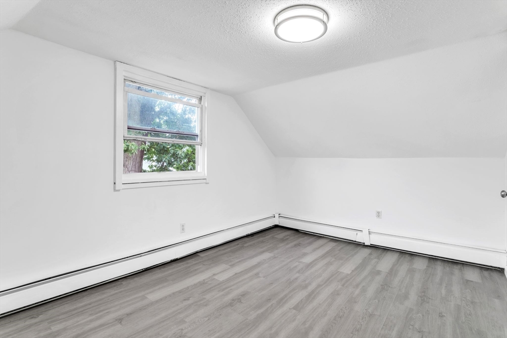 17-19 Laurel Street Springfield, MA 01107 - Photo 34 of 42 Gallery Image 34