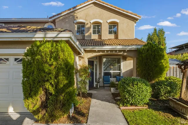 $750,000 | 1049 Woodcrest Court, Vacaville, CA 95688