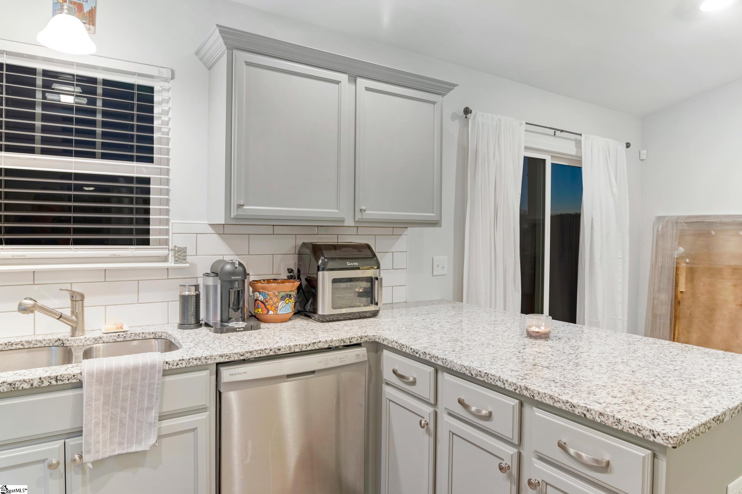 720 Corley Way Greer, SC 29651 - Photo 12 of 28