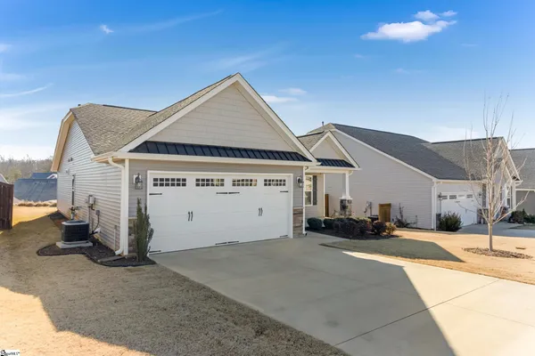 $1,860 | 720 Corley Way, Greer, SC 29651