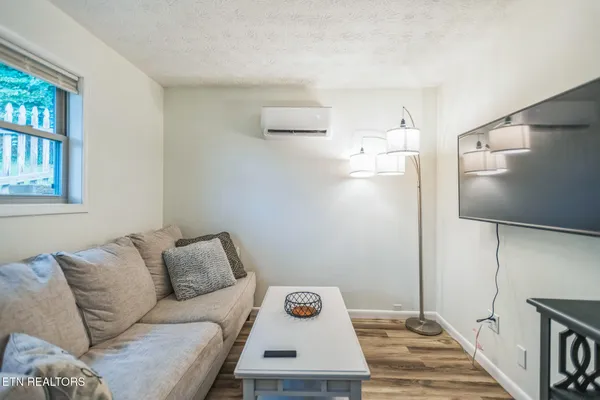 $585,000 | 769 Gilmore Road, Bean Station, TN 37708