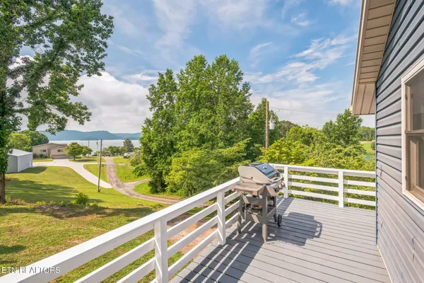 $585,000 | 769 Gilmore Road, Bean Station, TN 37708