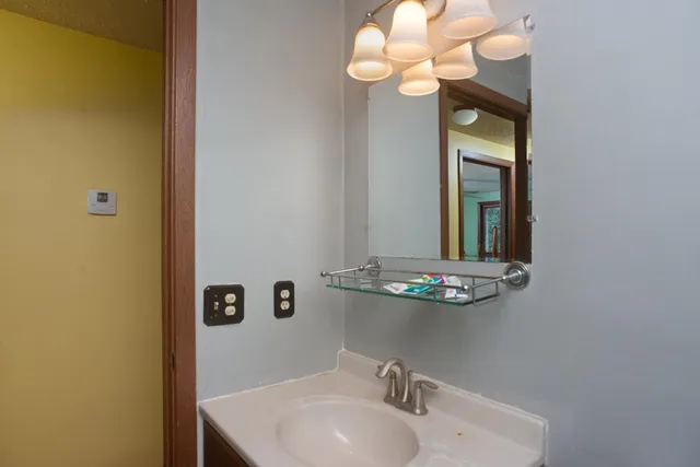 $325,000 | N5914 15th Avenue, Wild Rose, WI 54984