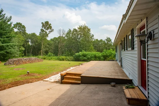 $325,000 | N5914 15th Avenue, Wild Rose, WI 54984