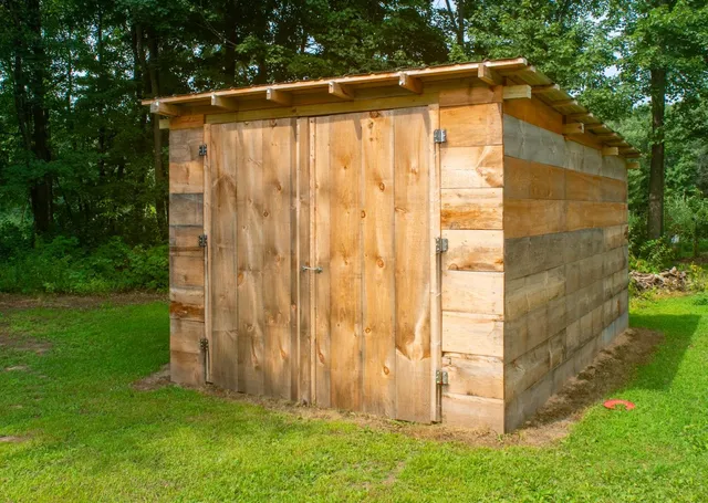 $325,000 | N5914 15th Avenue, Wild Rose, WI 54984