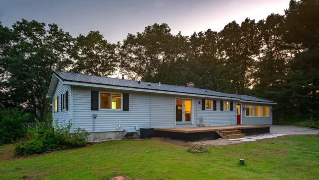 $325,000 | N5914 15th Avenue, Wild Rose, WI 54984