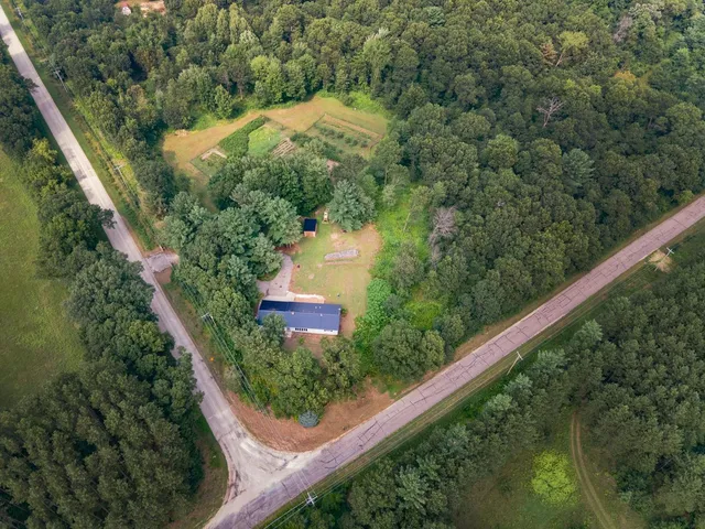 $325,000 | N5914 15th Avenue, Wild Rose, WI 54984