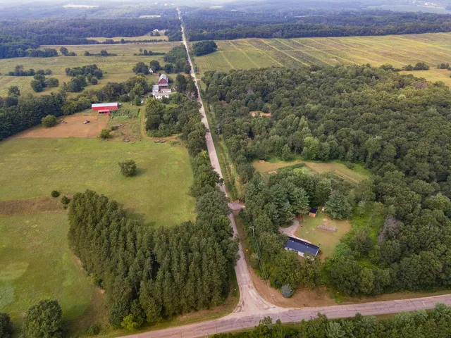 $325,000 | N5914 15th Avenue, Wild Rose, WI 54984