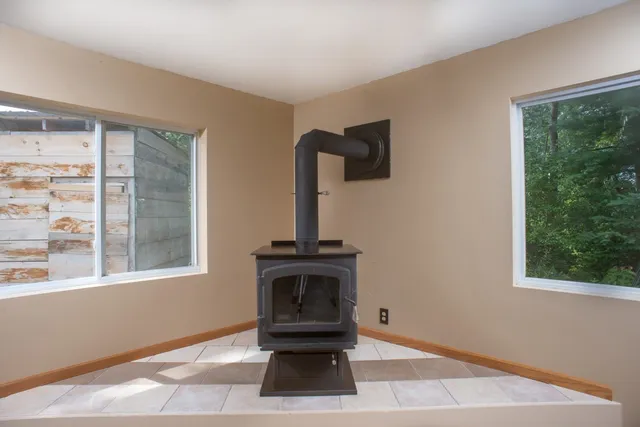 $325,000 | N5914 15th Avenue, Wild Rose, WI 54984