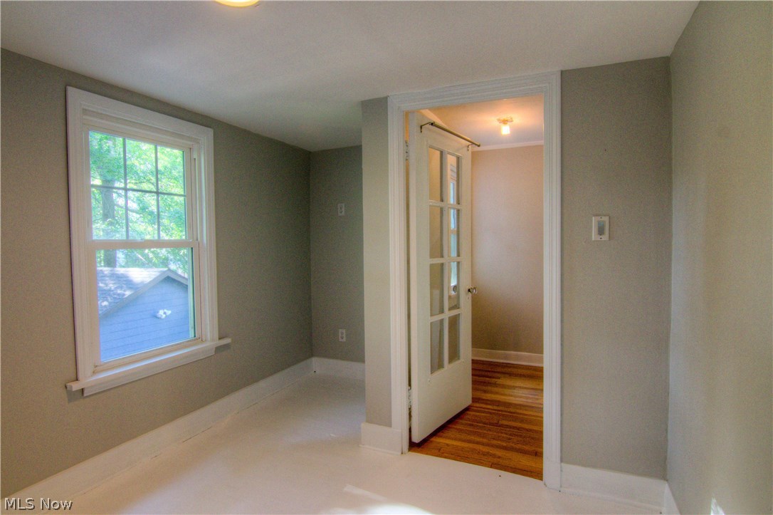 2240 Maplewood Road Cleveland, OH 44118 - Photo 19 of 27