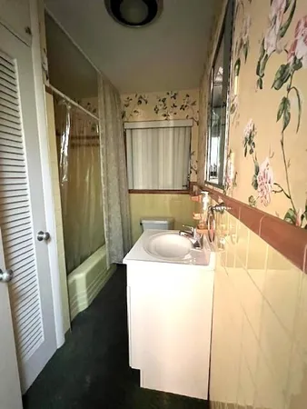 $425,000 | 2316 Bacom Point Road, Pahokee, FL 33476