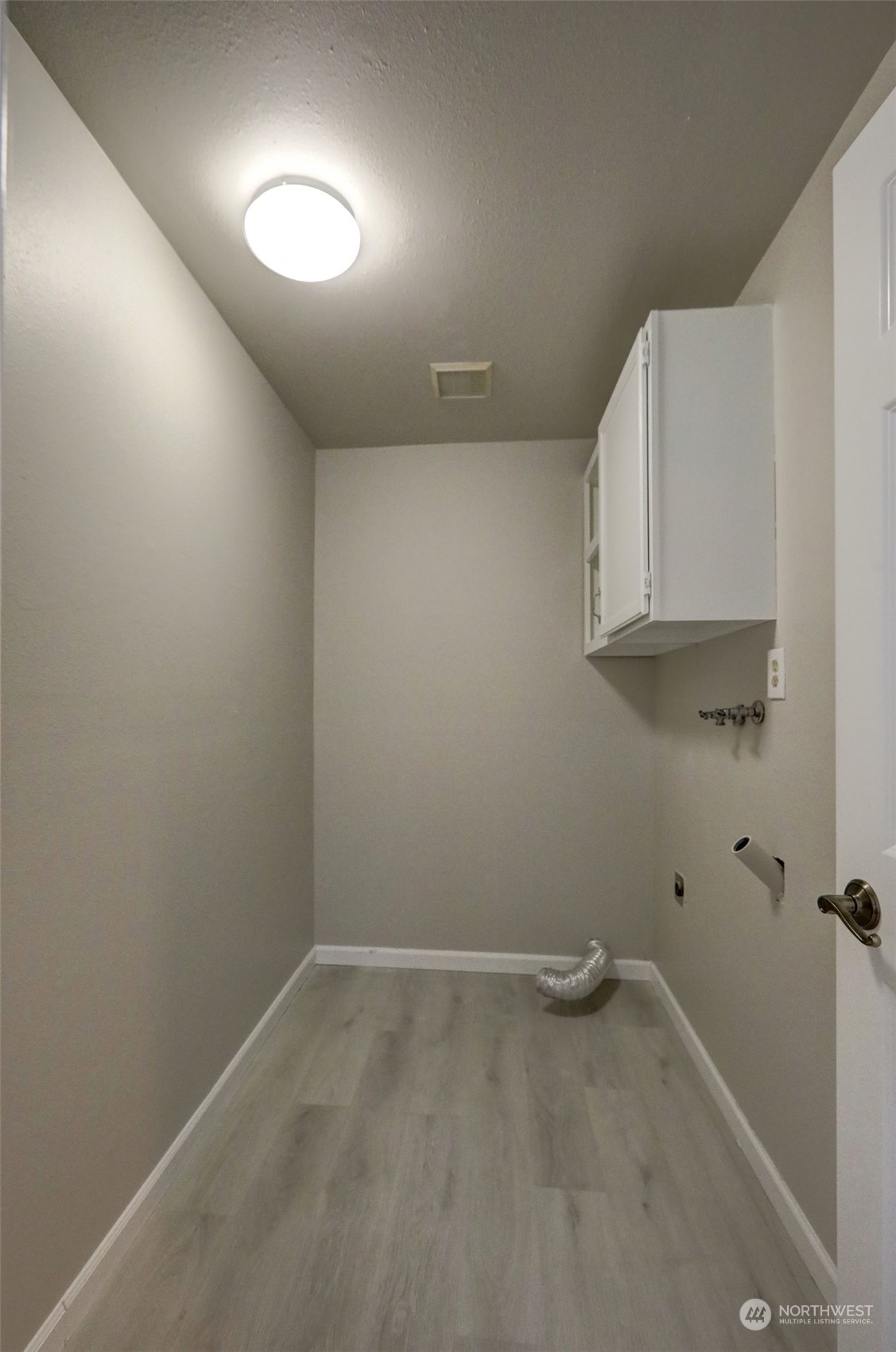 12404 Southeast 227th Street Kent, WA 98031 - Photo 17 of 21 a view of a room