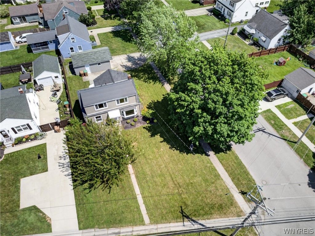 831 Beach Road Cheektowaga, NY 14225 - Photo 17 of 46